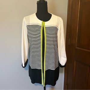 EUC Ming Wang Blazer/cardigan/Jacket Size Med White with black stripes